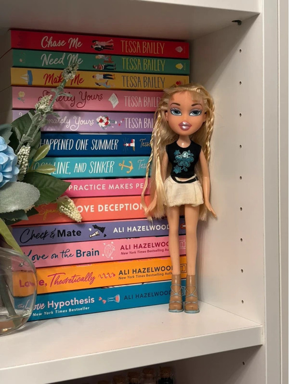 Bratz 2001 Cloe Xpress It Fashion Doll